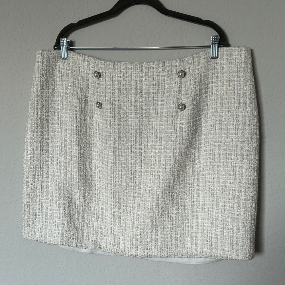Elegant Cream Skirt